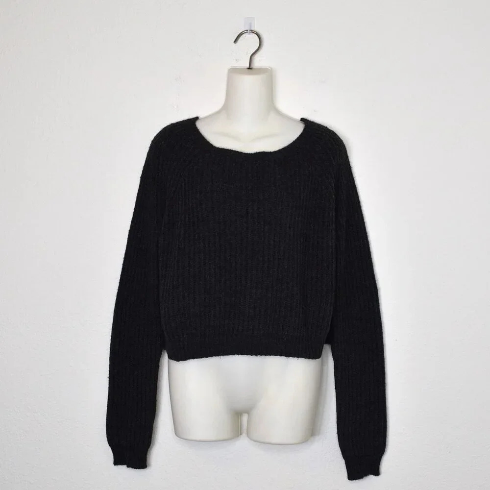 Brandy Melville Cable Knit Sweater Sz O/S Crop Wool Blend Neutral Minimalist